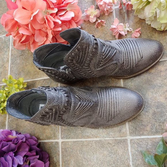 Not Rated - Nosara Gray Ankle Booties  Size 6.5 - Picture 5 of 8
